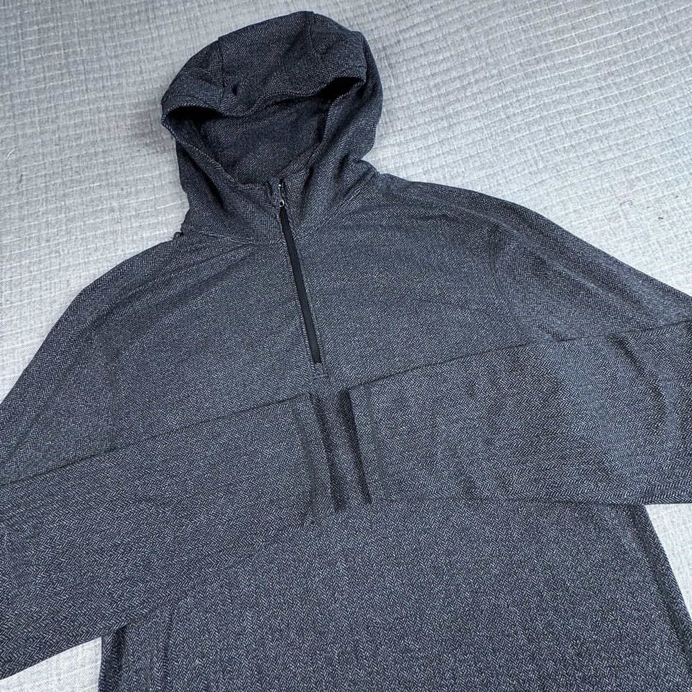 Lululemon 1/4 Zip Hoodie Men L Charcoal Gray Pullover Lab Tech Gym Performance